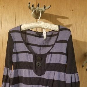 Women's sweater